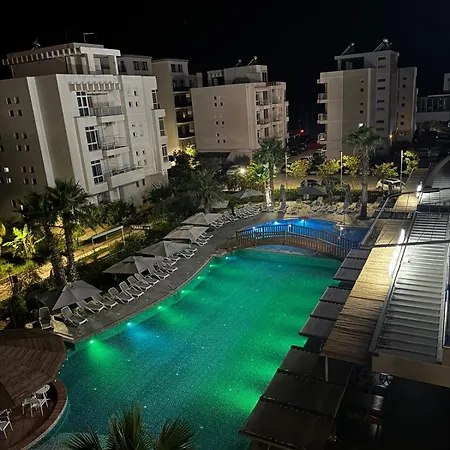 Διαμέρισμα Paradise Radhimë